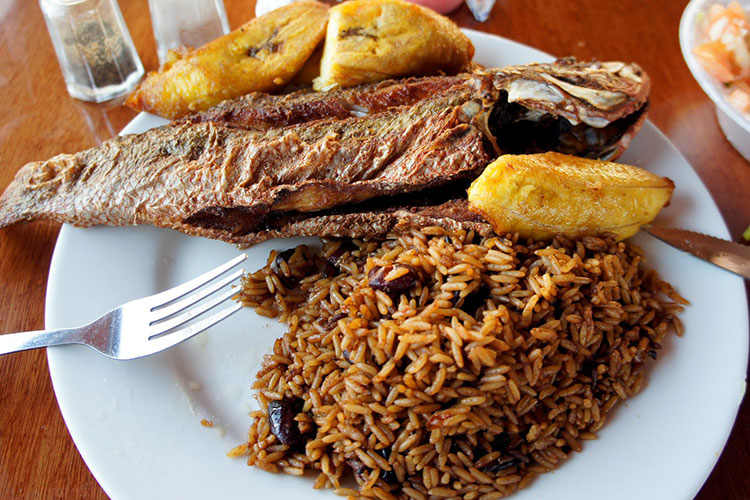 Flavors of Nassau Driving Food Tour